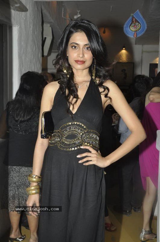 Bolly Celebs at Dabboo Ratnani Calendar Launch - 7 / 123 photos