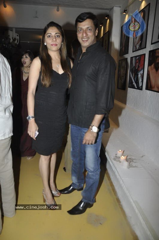 Bolly Celebs at Dabboo Ratnani Calendar Launch - 42 / 123 photos