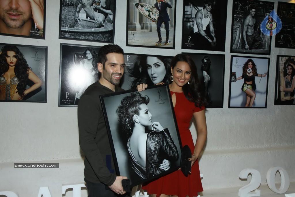Bolly Celebs at Dabboo Ratnani Calendar Launch 02 - 13 / 76 photos