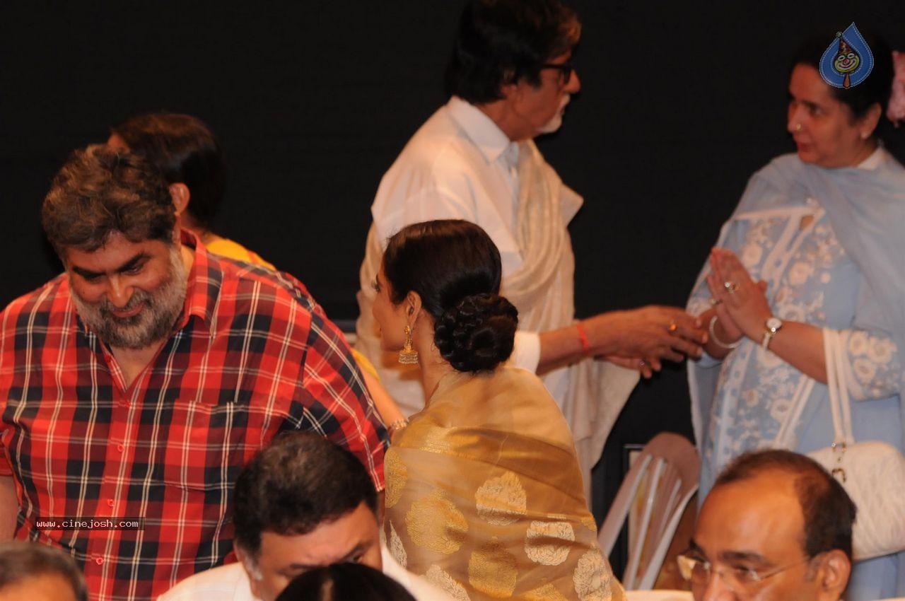 Bolly Celebs at Dadasaheb Phalke Award Presentation  - 10 / 111 photos