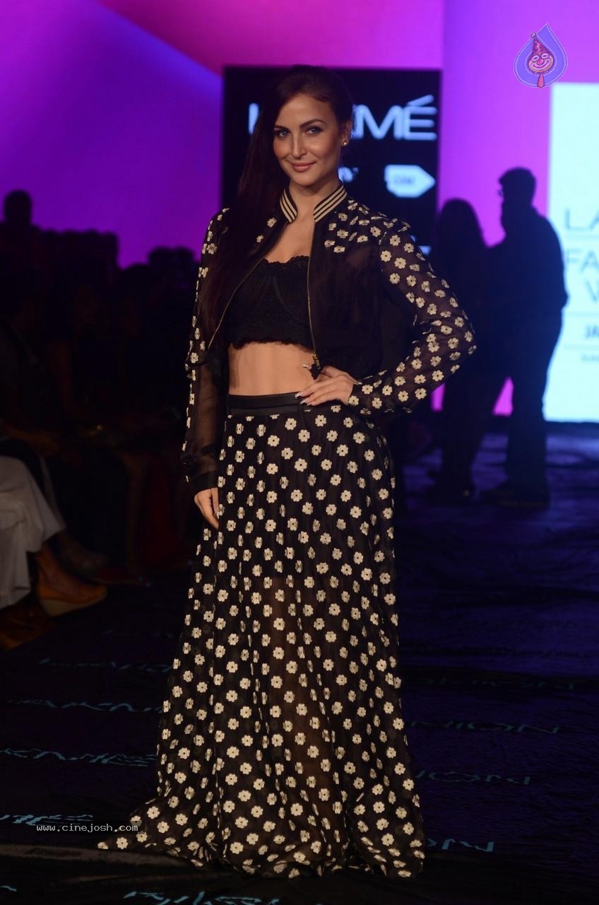 Bolly Celebs at Day 2 LFW Summer Resort 2015 - 56 / 72 photos