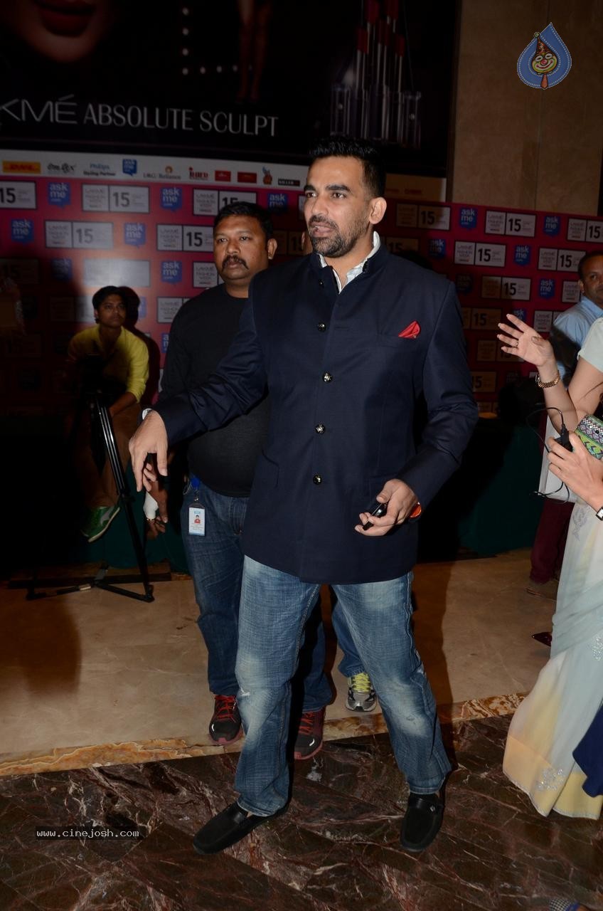 Bolly Celebs at Day 3 LFW Summer Resort 2015 - 15 / 115 photos