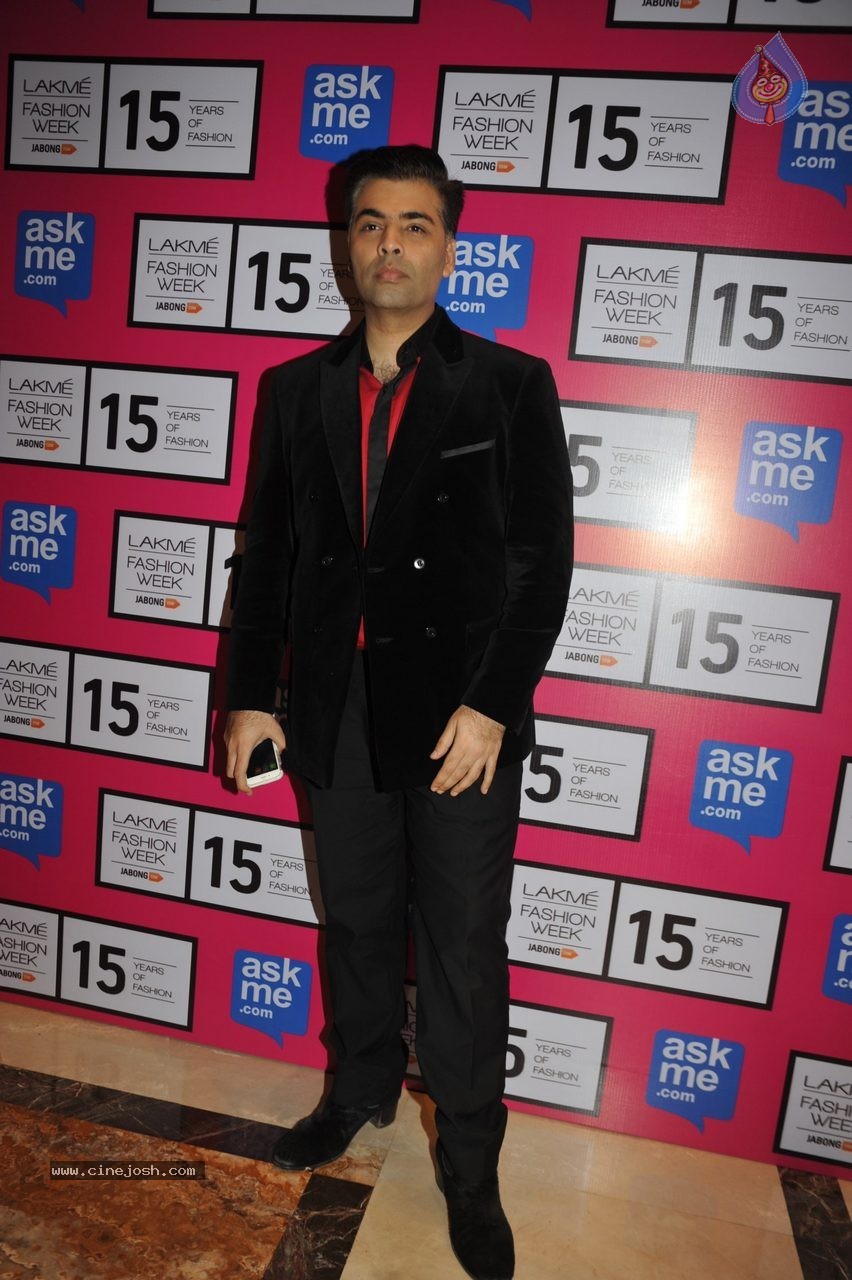 Bolly Celebs at Day 4 LFW Summer Resort 2015 - 27 / 72 photos
