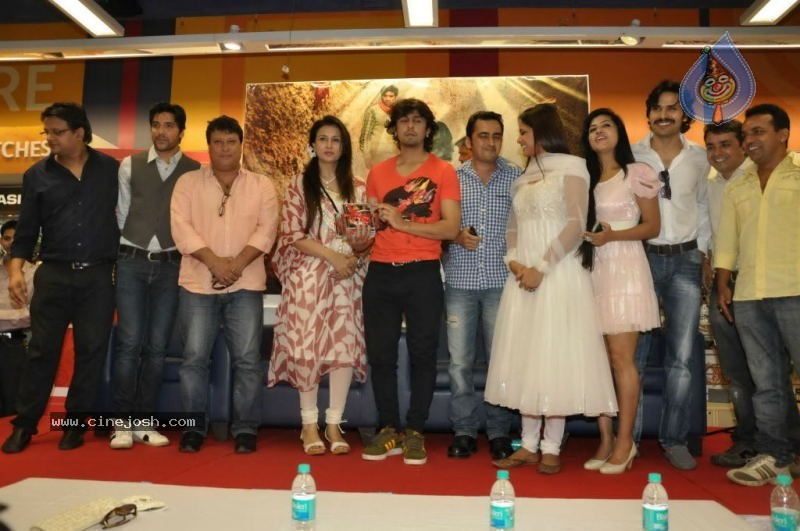 Bolly Celebs at Deswa Movie Music Launch - 9 / 52 photos