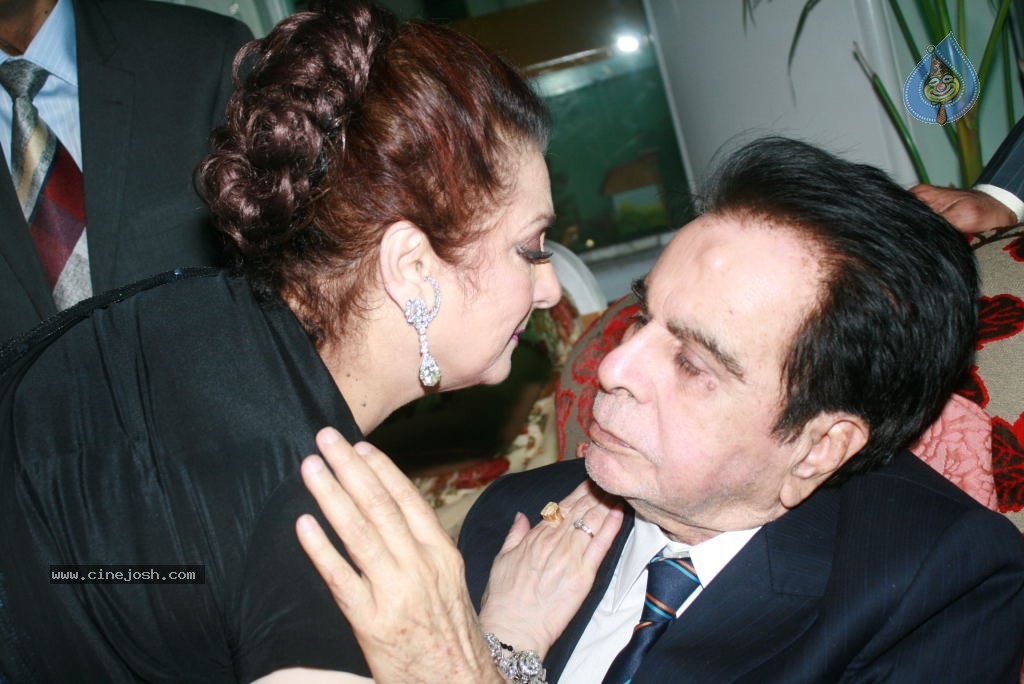 Bolly Celebs at Dilip Kumar Bday Party - 4 / 21 photos