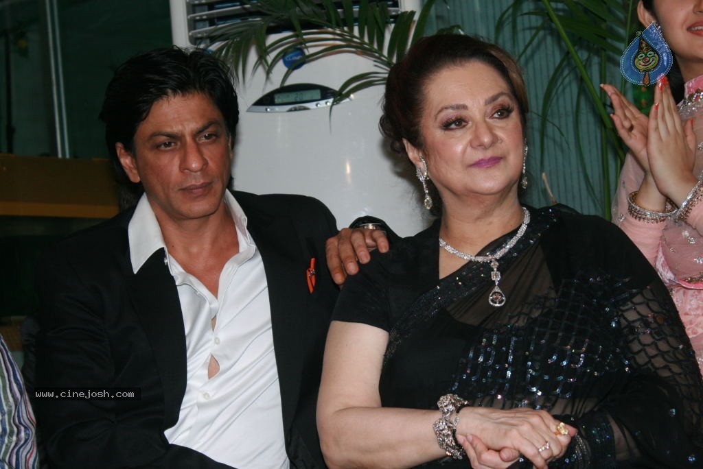 Bolly Celebs at Dilip Kumar Bday Party - 7 / 21 photos