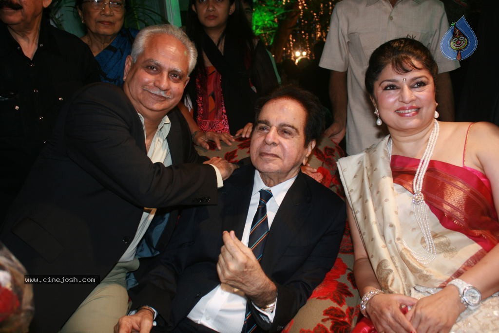 Bolly Celebs at Dilip Kumar Bday Party - 14 / 21 photos