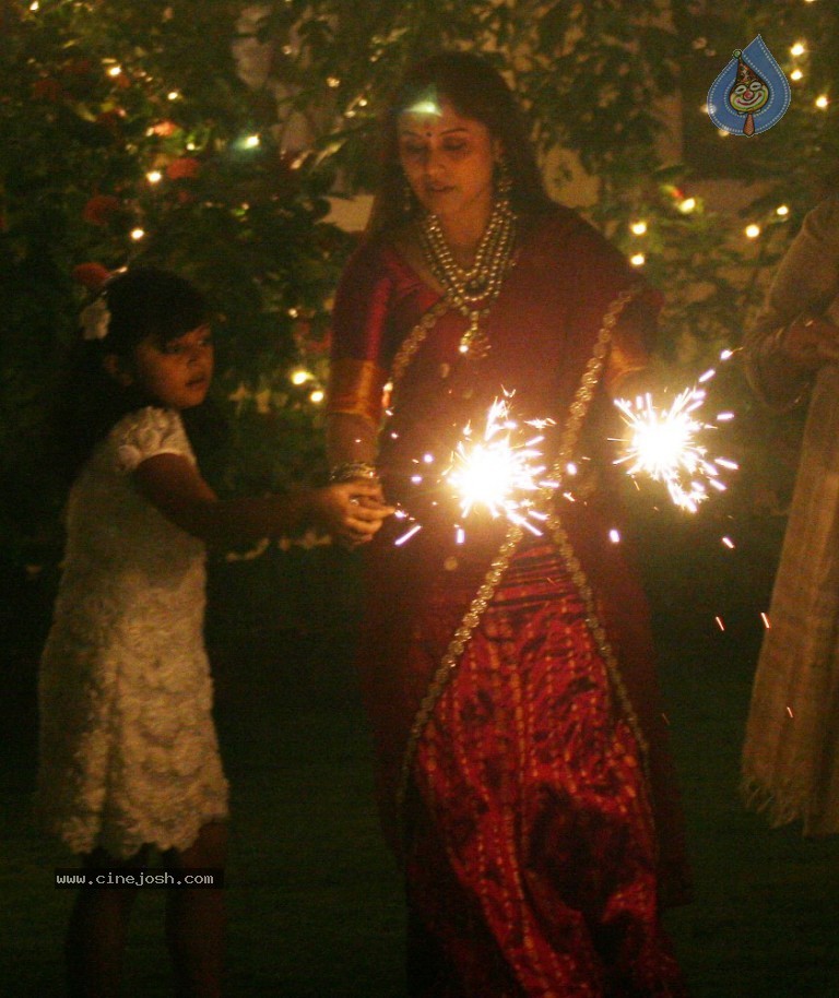 Bolly Celebs at Diwali Celebrations  - 45 / 152 photos