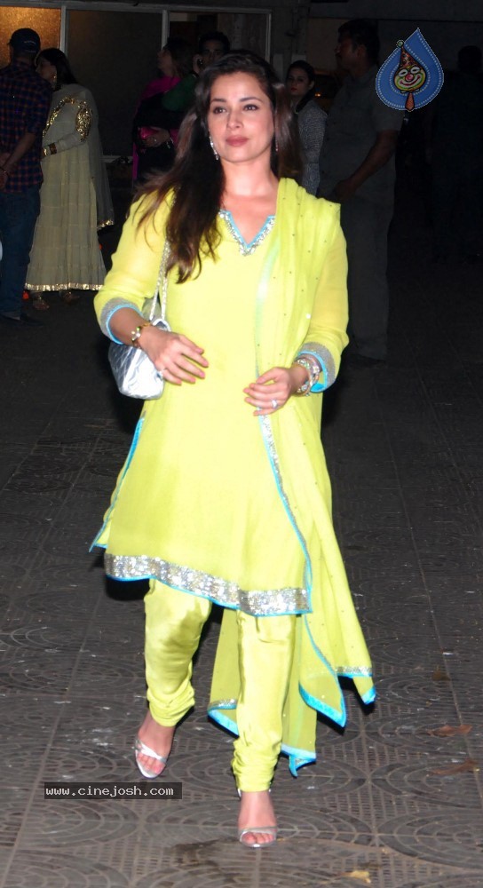 Bolly Celebs at Diwali Celebrations  - 112 / 152 photos