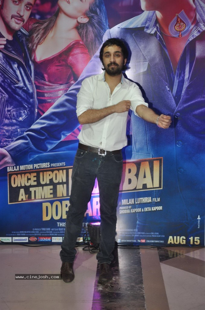 Bolly Celebs at Ekta Kapoor Iftar Party - 4 / 113 photos