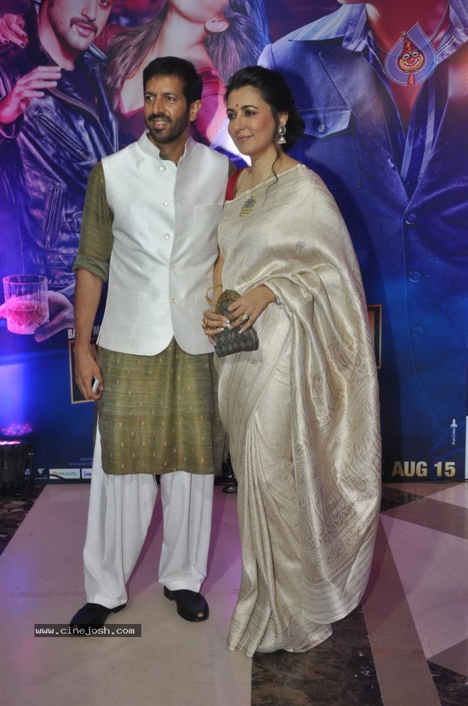 Bolly Celebs at Ekta Kapoor Iftar Party - 63 / 113 photos