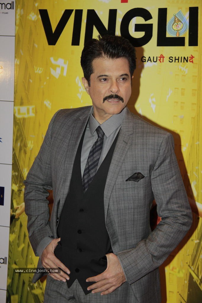 Bolly Celebs at English Vinglish Premiere Show - 65 / 115 photos