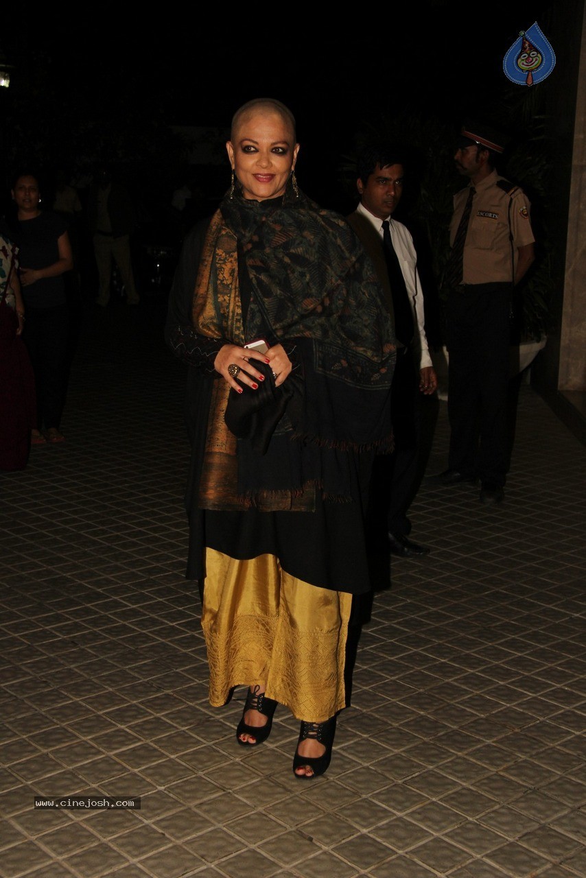 Bolly Celebs at Farah Khan Bday Party - 35 / 120 photos