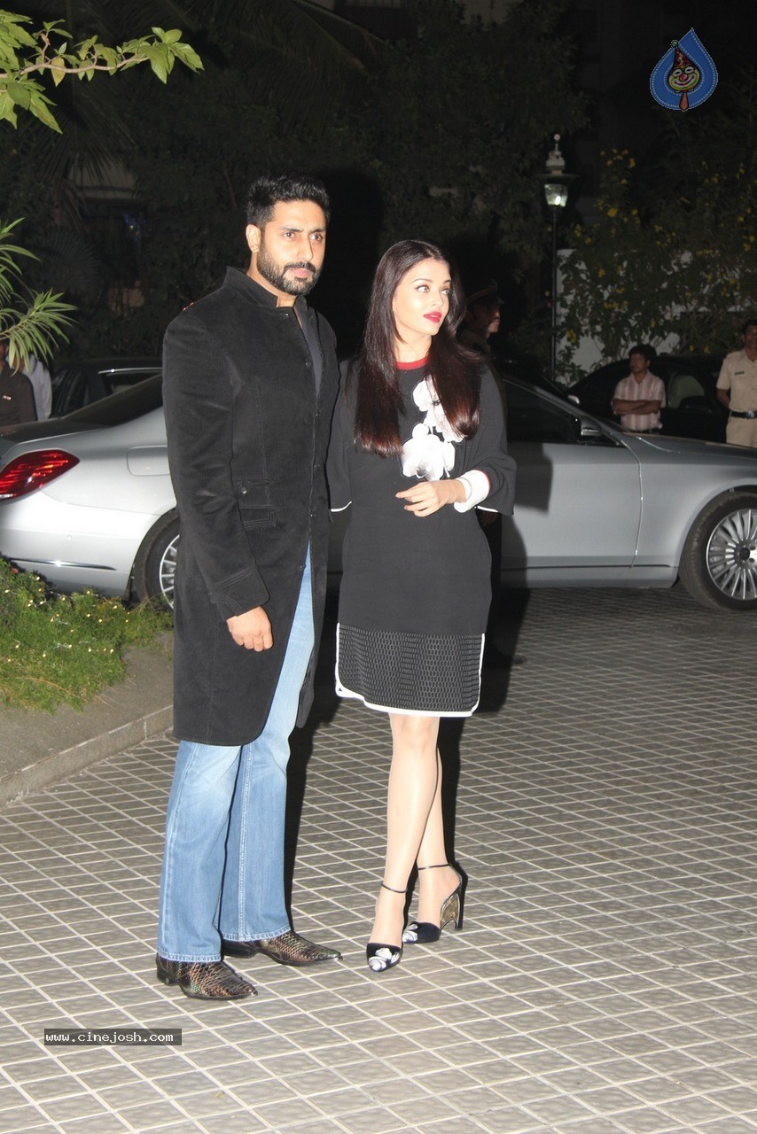 Bolly Celebs at Farah Khan Bday Party - 57 / 120 photos