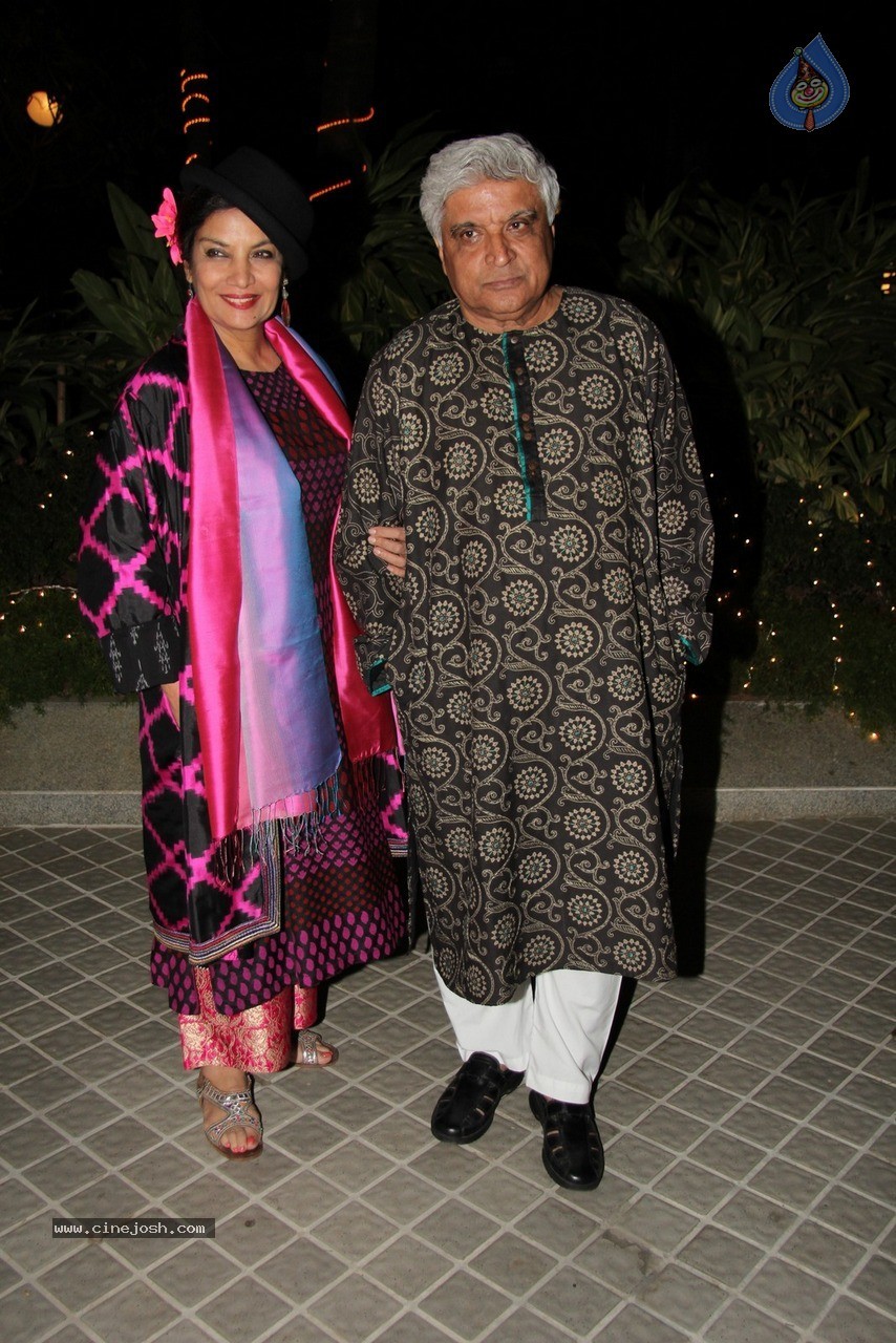 Bolly Celebs at Farah Khan Bday Party - 70 / 120 photos