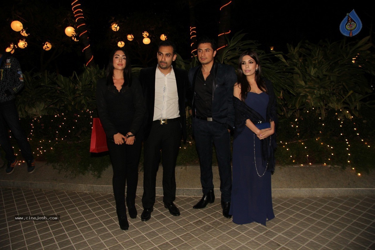 Bolly Celebs at Farah Khan Bday Party - 85 / 120 photos