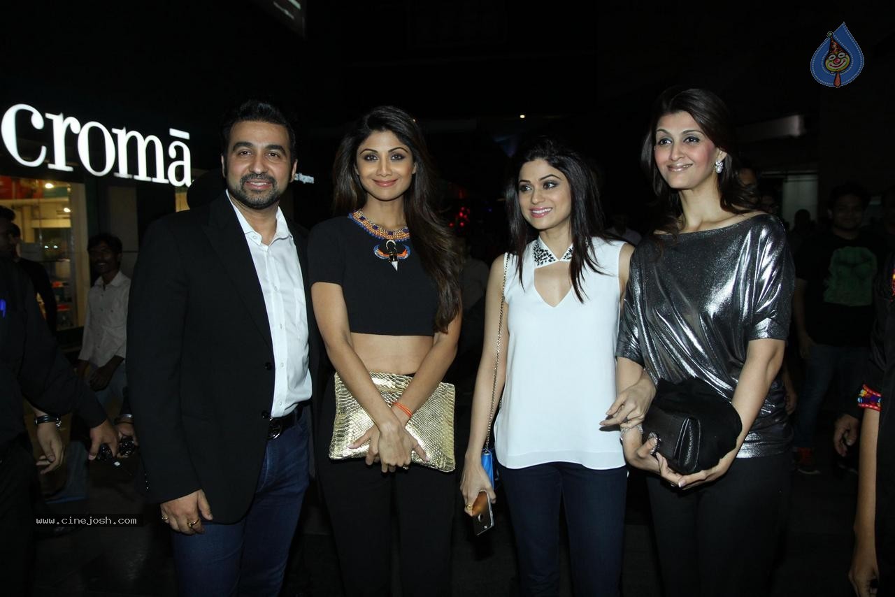 Bolly Celebs at Fast n Furious 7 Premiere - 60 / 90 photos