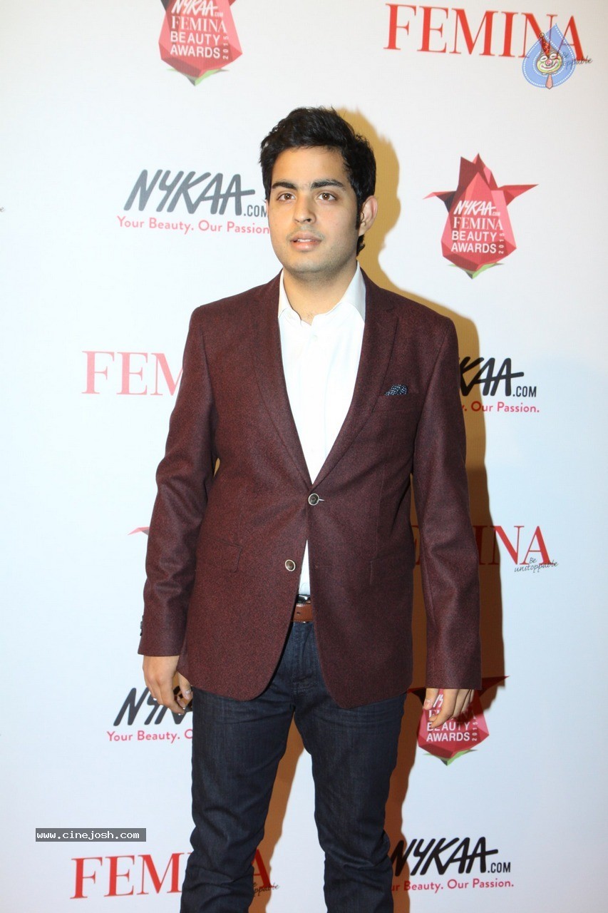 Bolly Celebs at Femina Beauty Awards 2015 - 53 / 60 photos
