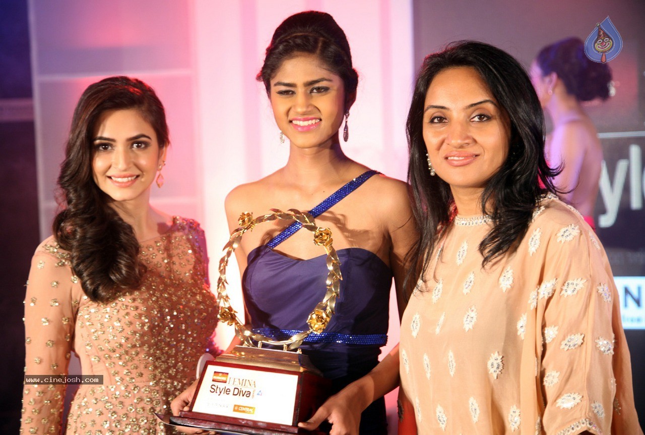 Bolly Celebs at Femina Style Diva 2014 - 53 / 59 photos