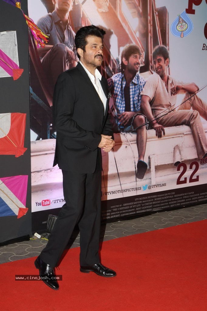 Bolly Celebs at Film KAI PO CHE Premiere - 80 / 82 photos