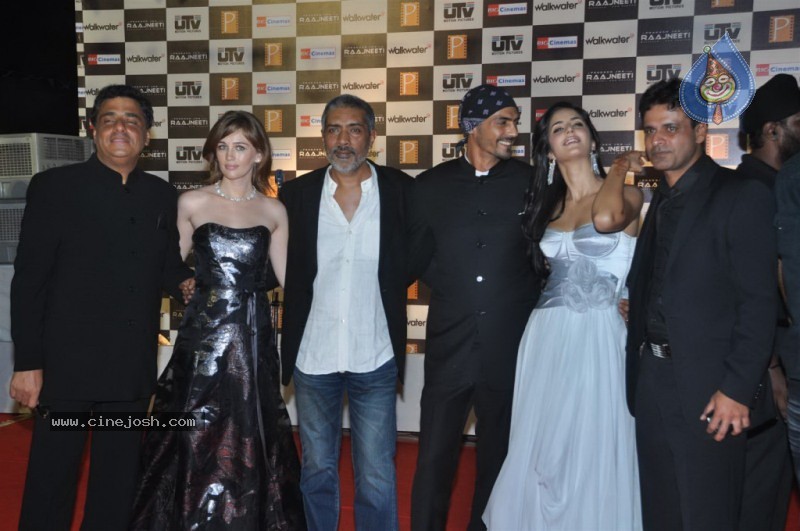 Bolly Celebs at Film Rajneeti Premiere - 7 / 120 photos