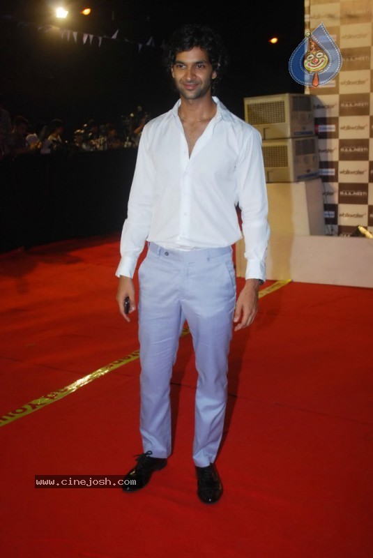 Bolly Celebs at Film Rajneeti Premiere - 23 / 120 photos