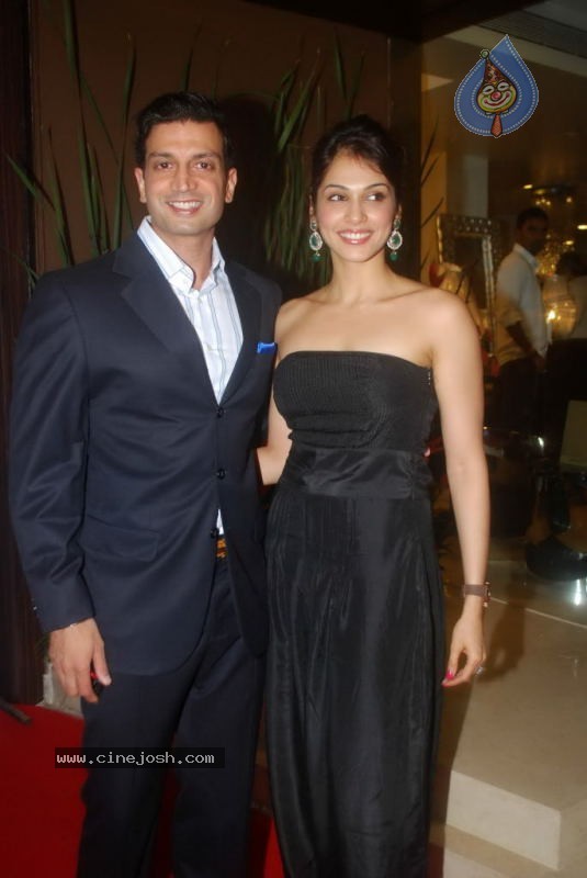 Bolly Celebs at Furniturewalla Store Launch - 7 / 87 photos