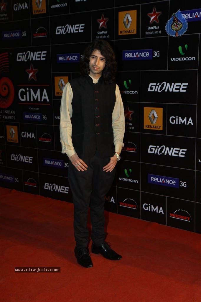 Bolly Celebs at GiMA Awards 2014 - 71 / 151 photos