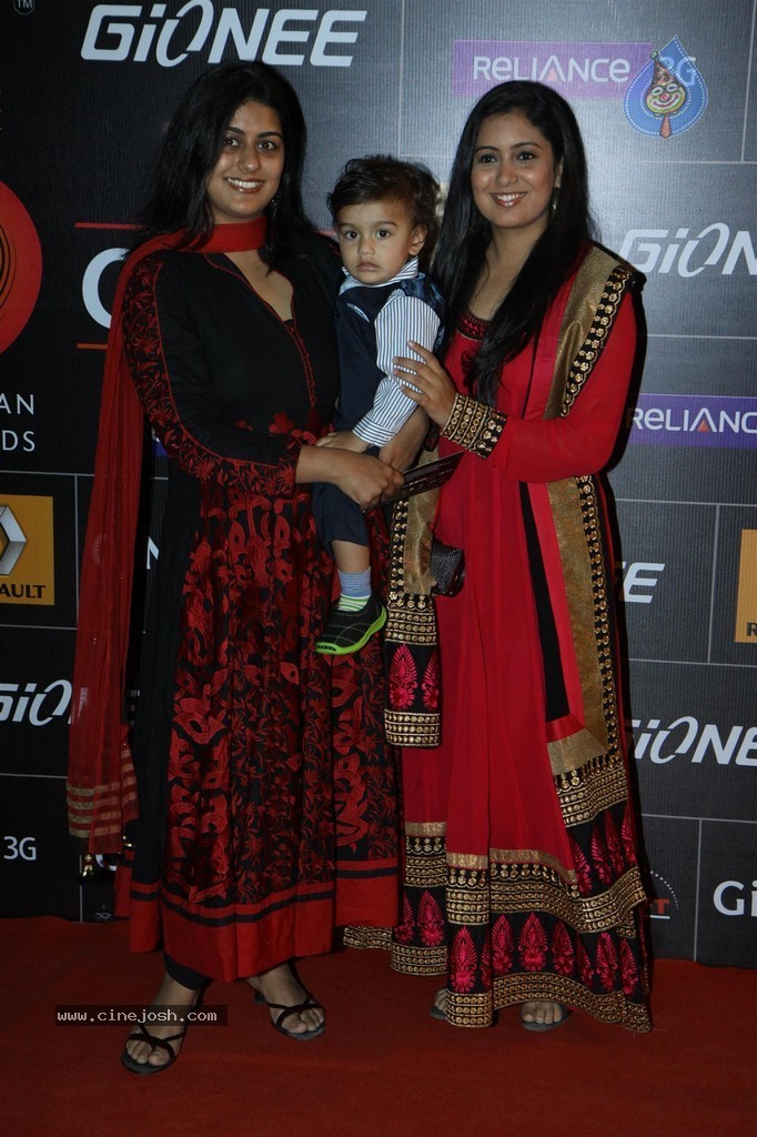 Bolly Celebs at GiMA Awards 2014 - 111 / 151 photos