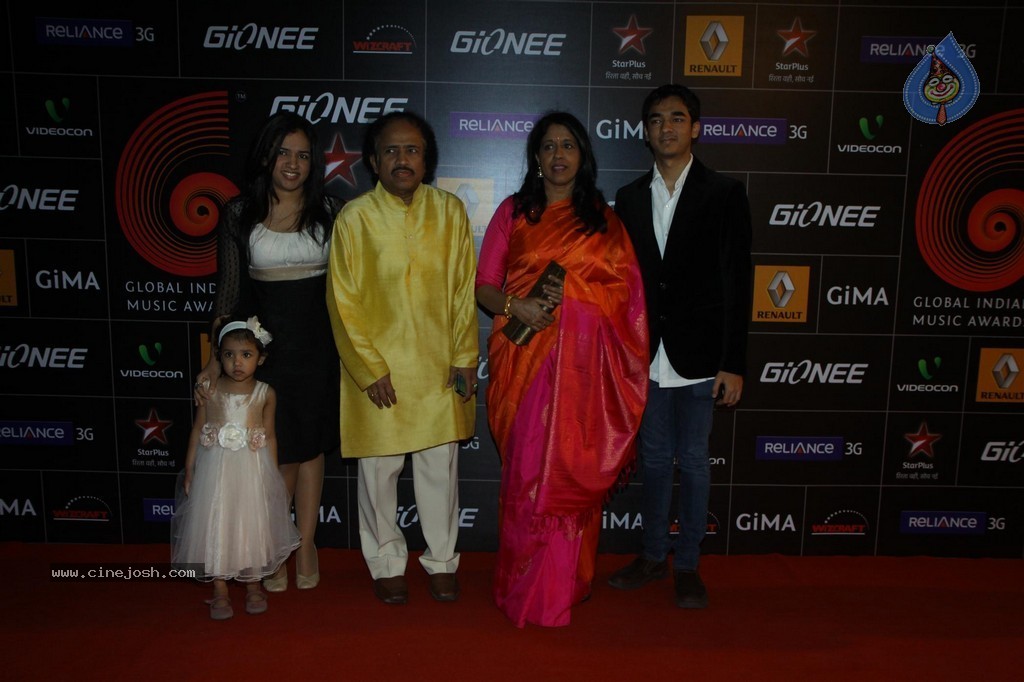 Bolly Celebs at GiMA Awards 2014 - 124 / 151 photos
