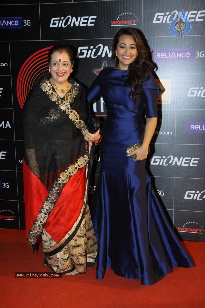 Bolly Celebs at GiMA Awards 2014 - 127 / 151 photos