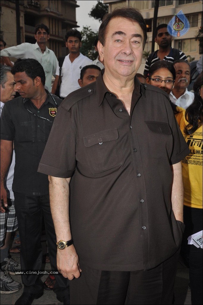 Bolly Celebs at Go Green Campaign  - 52 / 81 photos