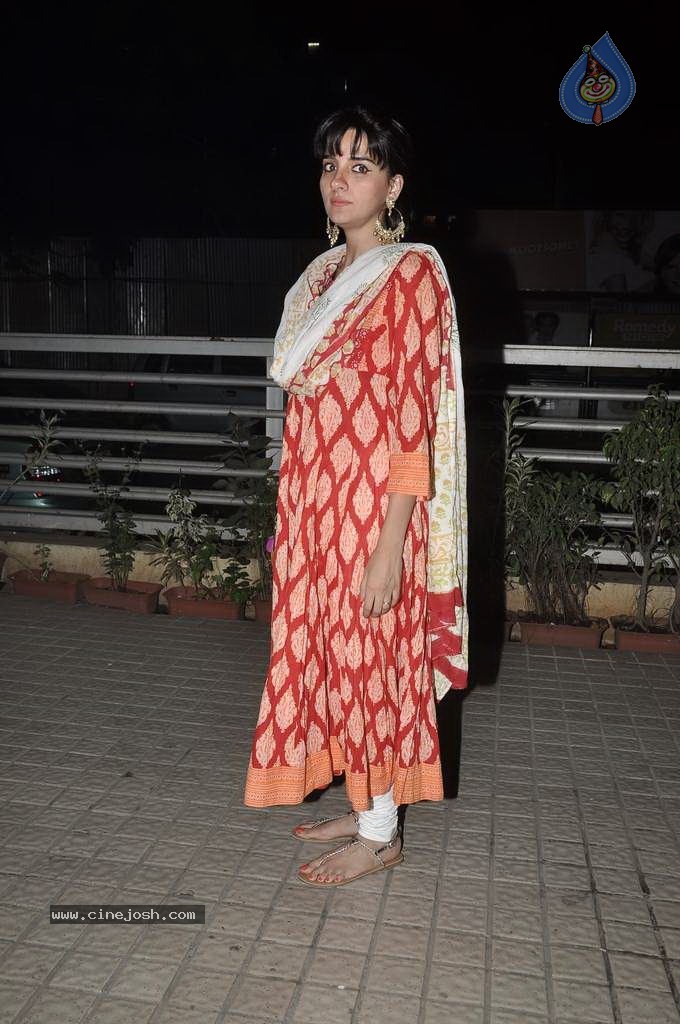 Bolly Celebs at Gori Tere Pyaar Mein Special Screening - 92 / 119 photos