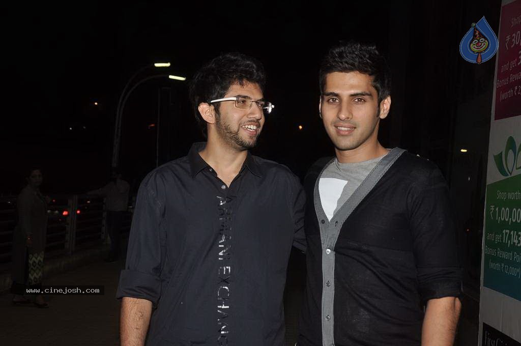 Bolly Celebs at Gori Tere Pyaar Mein Special Screening - 109 / 119 photos