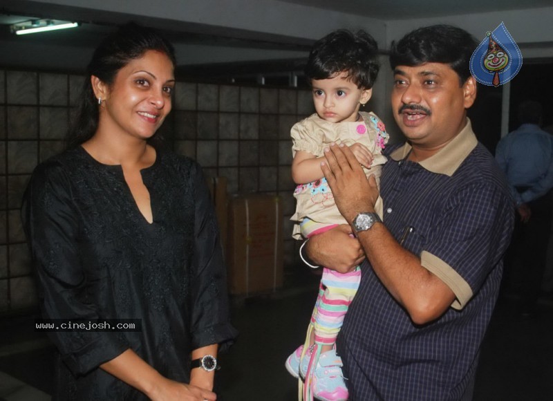 Bolly Celebs at Grand Showcase of Vipul n Shifaali Shahs Play - 16 / 53 photos