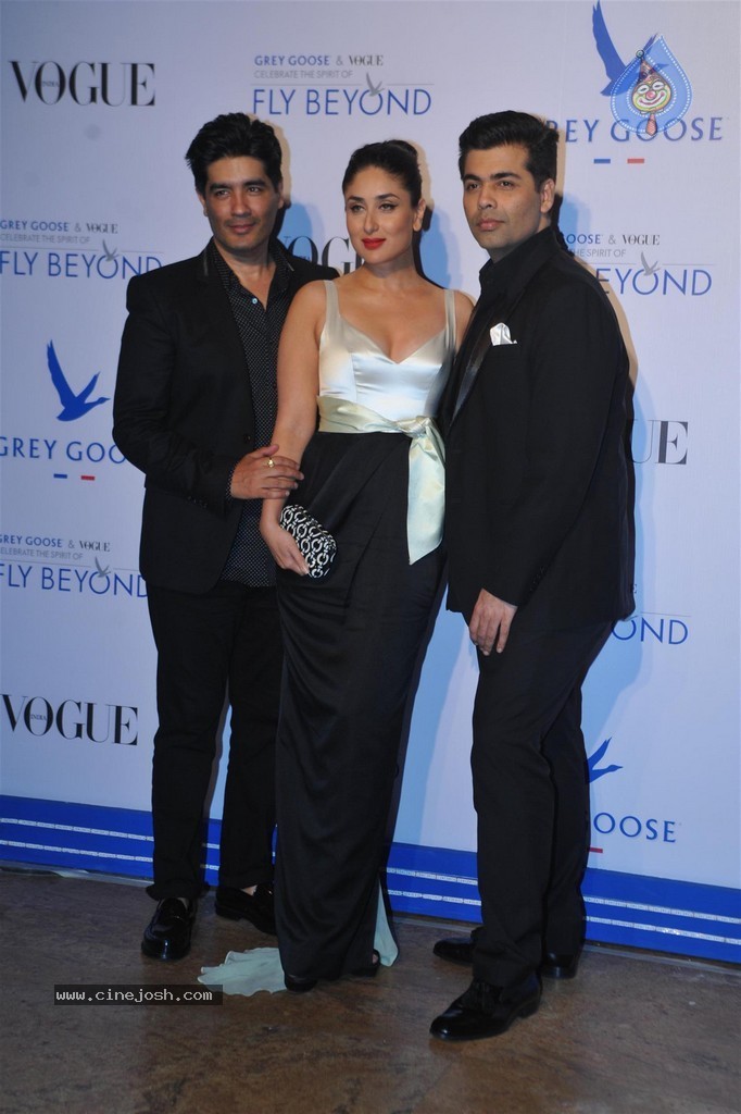 Bolly Celebs at Grey Goose Fly Beyond Awards 2014 - 12 / 152 photos