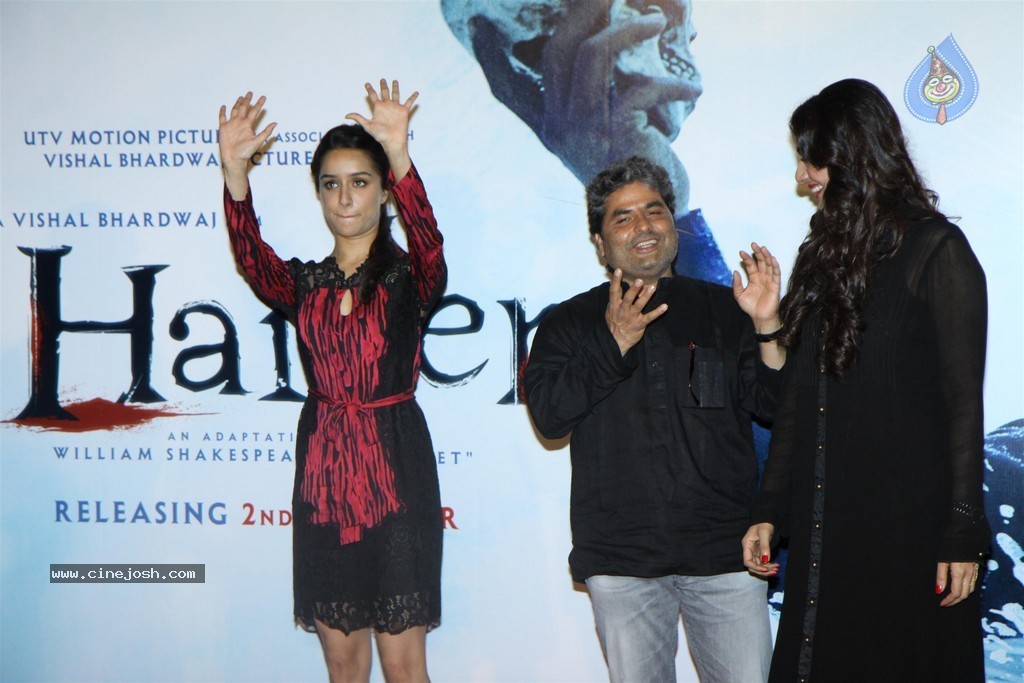 Bolly Celebs at Haider Trailer Launch - 22 / 89 photos