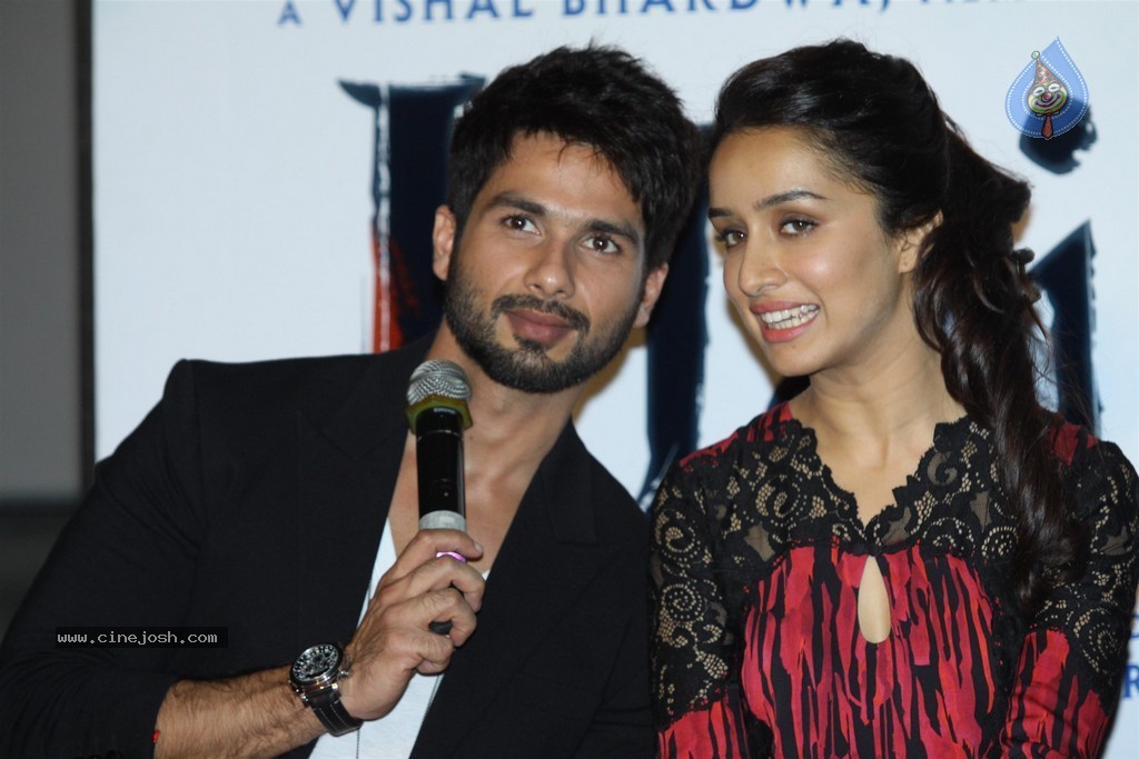 Bolly Celebs at Haider Trailer Launch - 68 / 89 photos