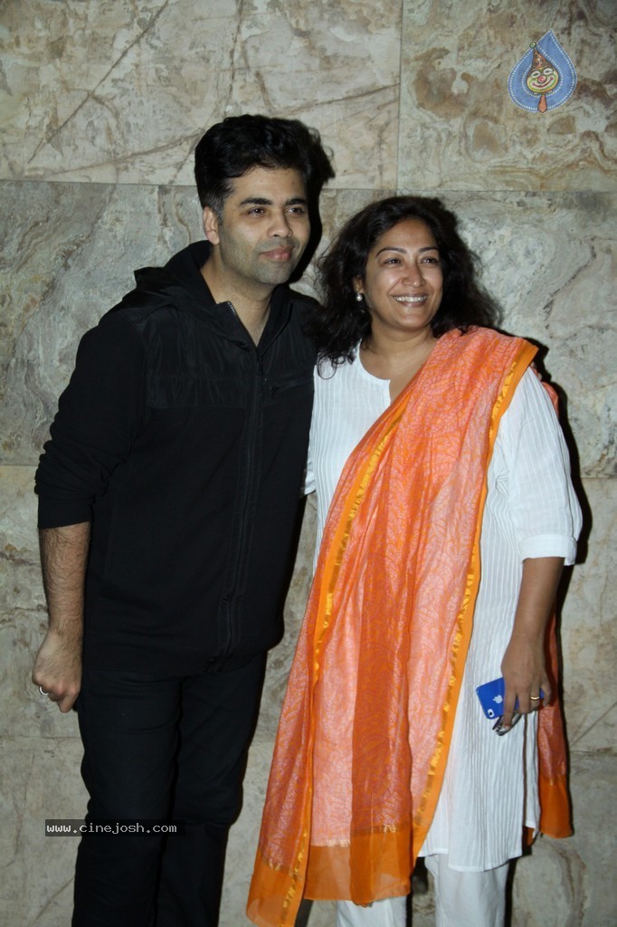 Bolly Celebs at Hawaa Hawaai Special Show - 24 / 99 photos