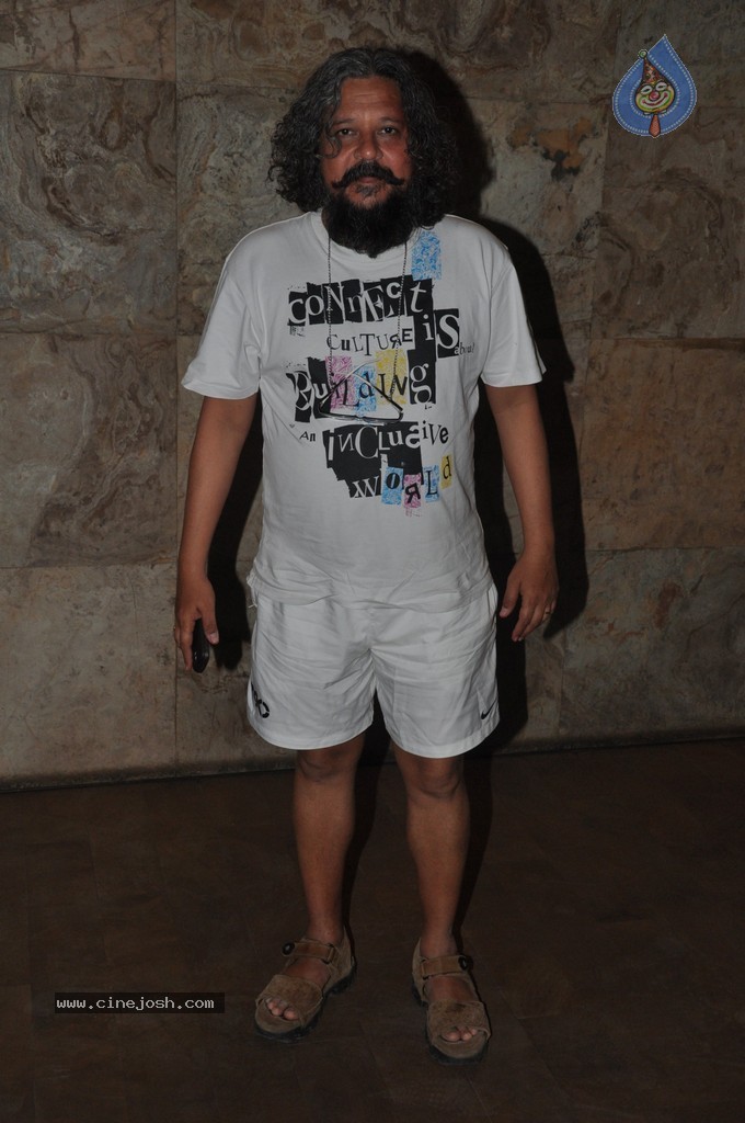 Bolly Celebs at Hawaa Hawaai Special Show - 34 / 99 photos