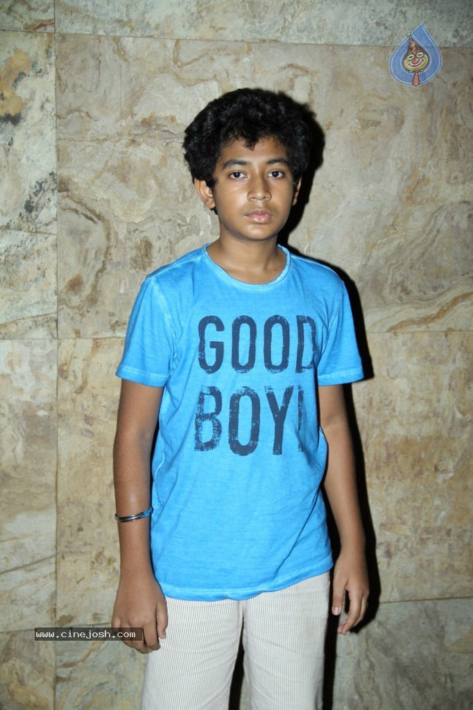 Bolly Celebs at Hawaa Hawaai Special Show - 36 / 99 photos