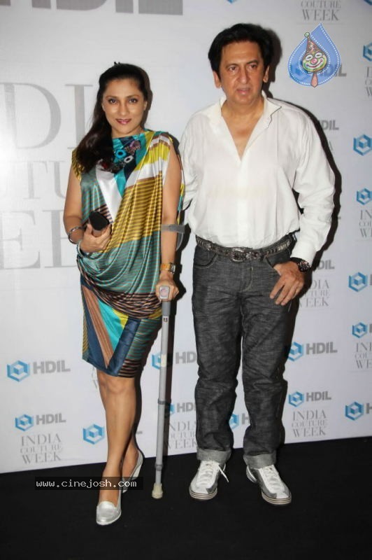 Bolly Celebs at HDIL India Couture Week Opening Party - 70 / 91 photos