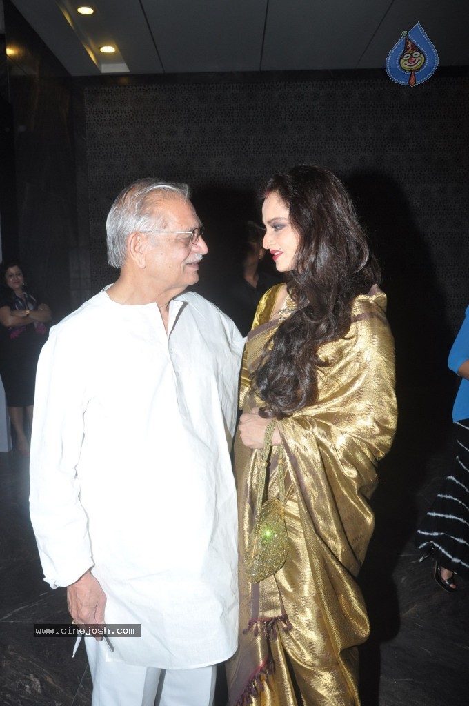 Celebs at Hello Hall Of Fame Awards 2013 - 37 / 37 photos