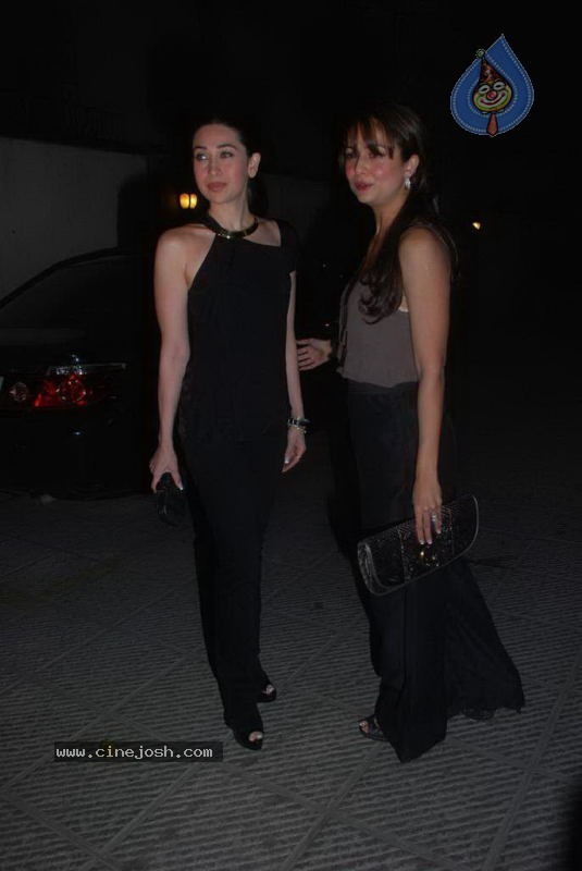 Bolly Celebs at Hrithik Bday Bash - 18 / 89 photos