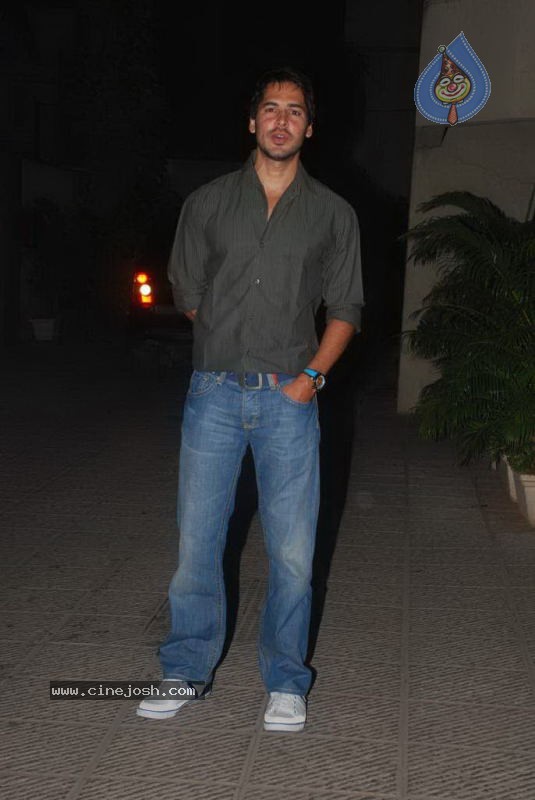 Bolly Celebs at Hrithik Bday Bash - 41 / 89 photos