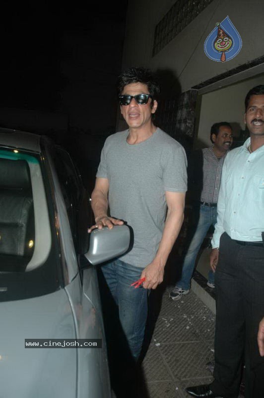 Bolly Celebs at Hrithik Bday Bash - 66 / 89 photos