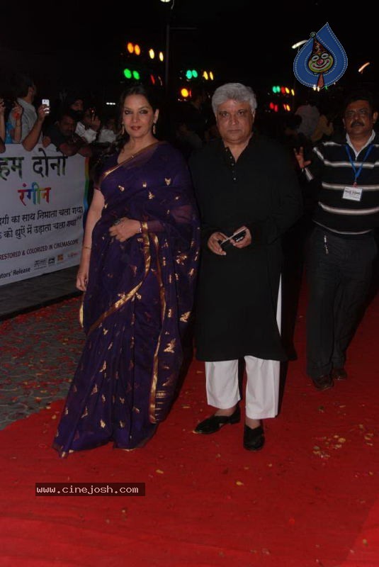 Bolly Celebs at Hum Dono Movie Premiere - 127 / 132 photos
