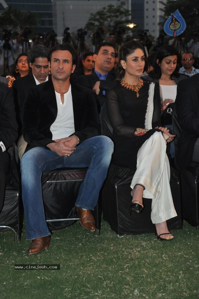 Bolly Celebs at IIFA 2014 Press Meet - 17 / 117 photos