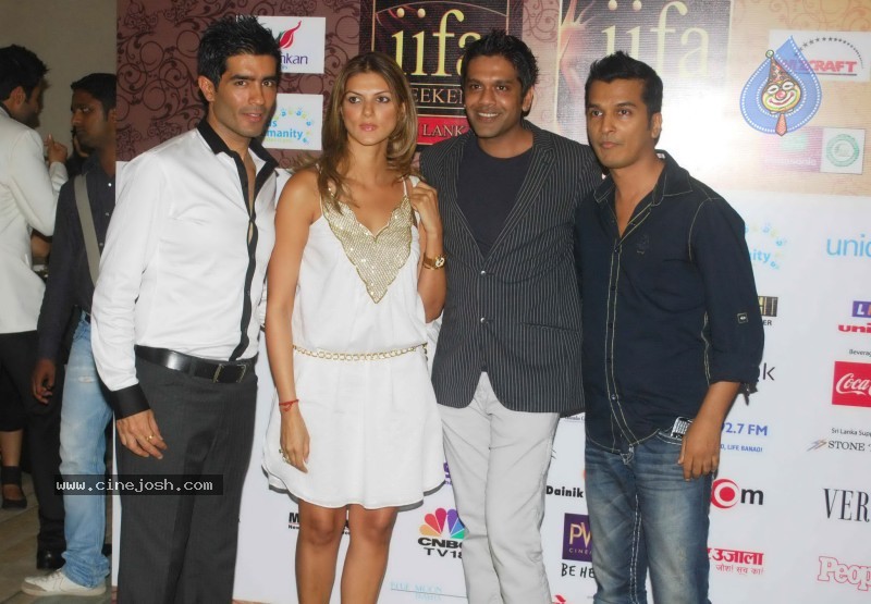 Bolly Celebs at IIFA Awards Event - 54 / 70 photos