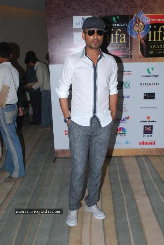 Bolly Celebs at IIFA Awards Event - 64 / 70 photos